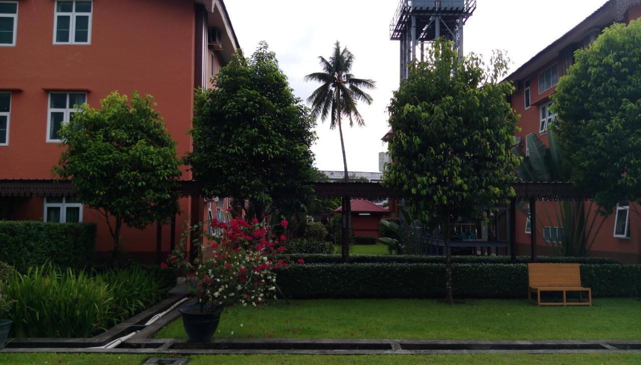 Myanmar Sport Hotel Yangon Exterior photo